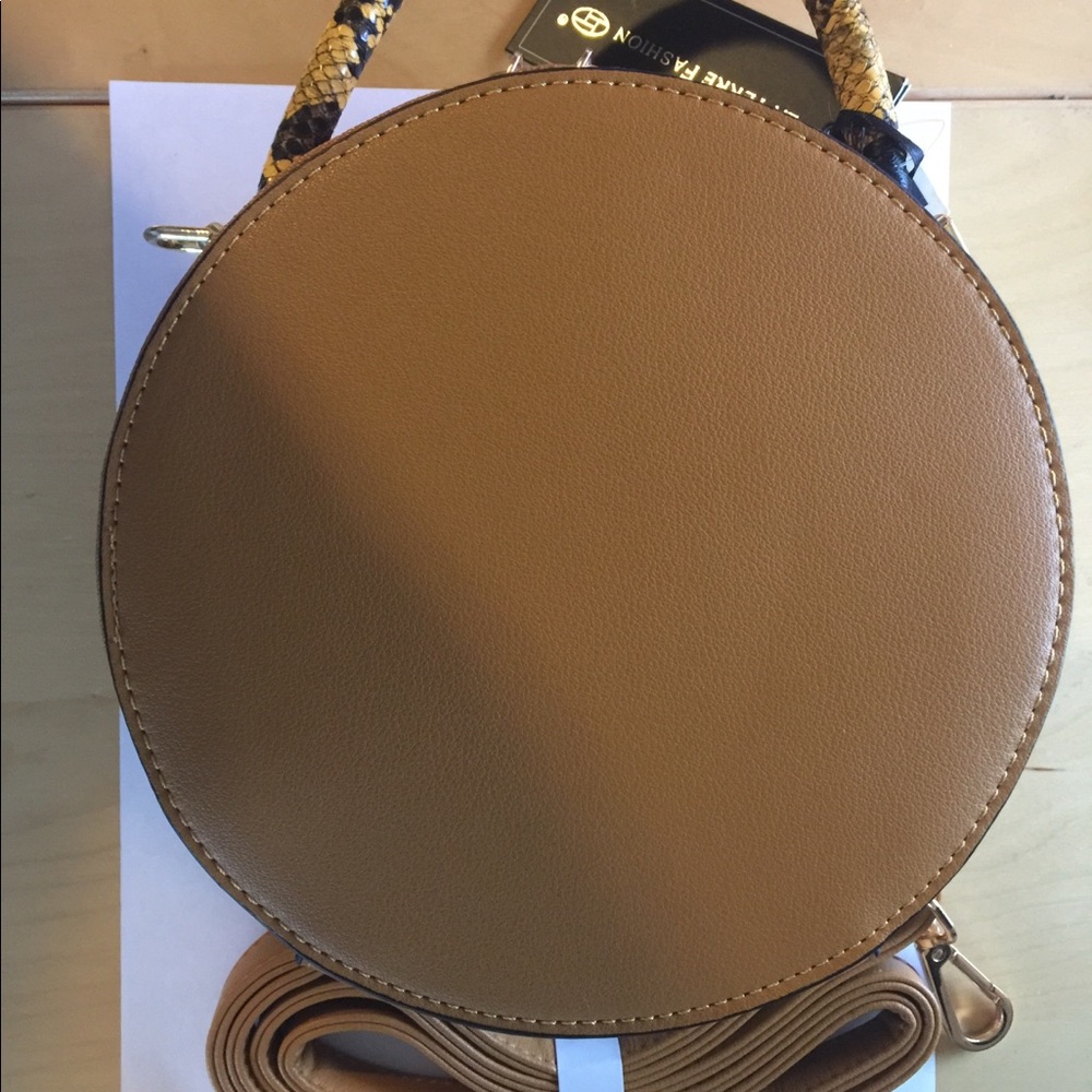 La terre fashion  Print Canteen Crossbody - Picture 3 of 7